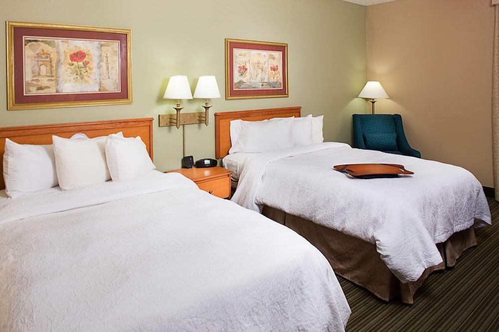Hampton Inn Philadelphia/Уиллоу-Гров Экстерьер фото