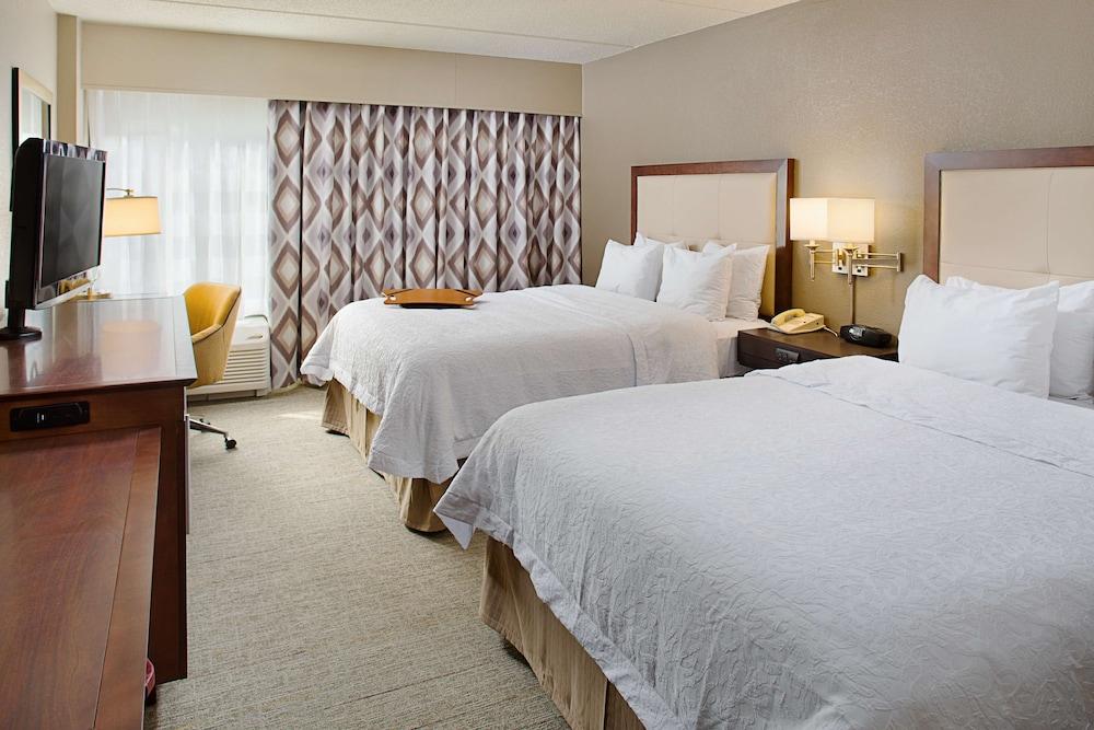Hampton Inn Philadelphia/Уиллоу-Гров Экстерьер фото